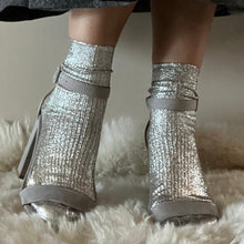 Load image into Gallery viewer, Metallic Glitter Socks Ribbed