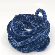 Load image into Gallery viewer, Velvet Popcorn Necklace