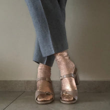 Load image into Gallery viewer, Metallic Glitter Socks