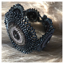 Load image into Gallery viewer, Sun Bracelet