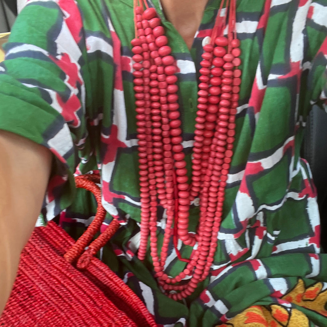 Rindu Necklace Wood & Horn, Red