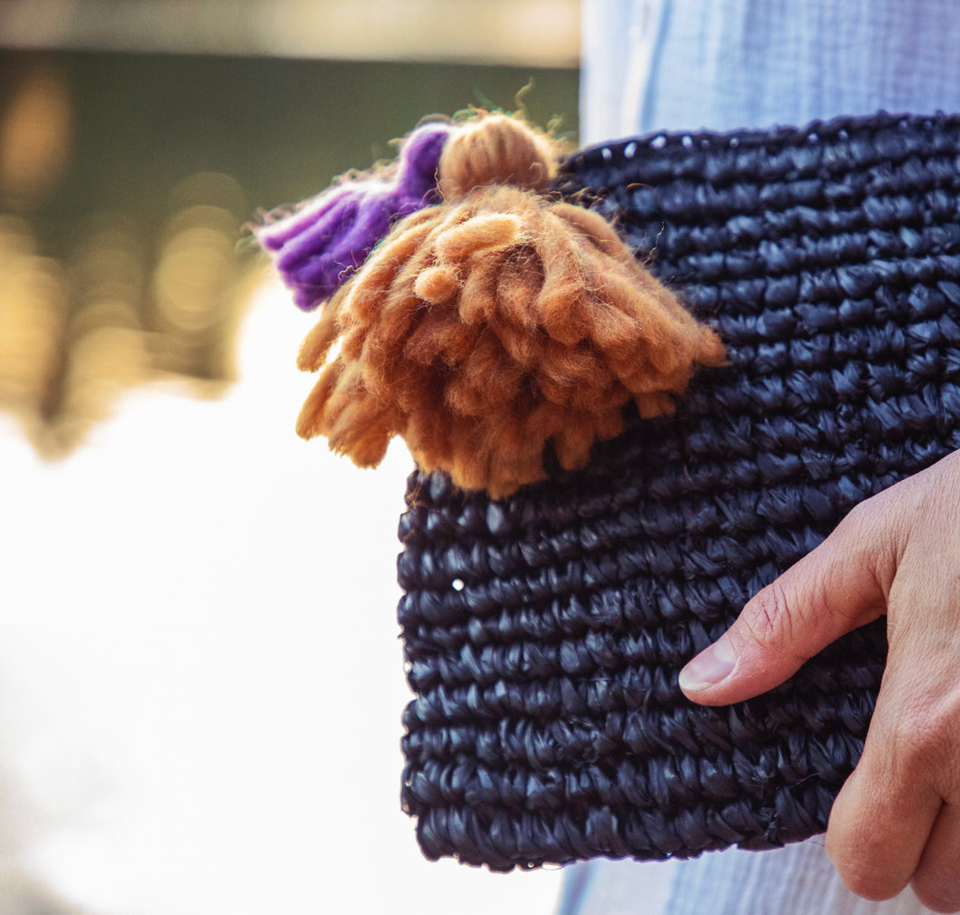 Raffia Clutch with zipper Small, Black